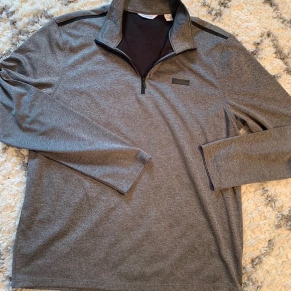 Calvin Klein Quarter Zip - Picture 1 of 8